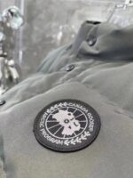 Canada Goose Freesyle Crew Grey/Black Label Vest - Image 5