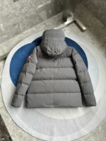 Canada Goose Wyndham Core Reset Grey Jacket - Image 3