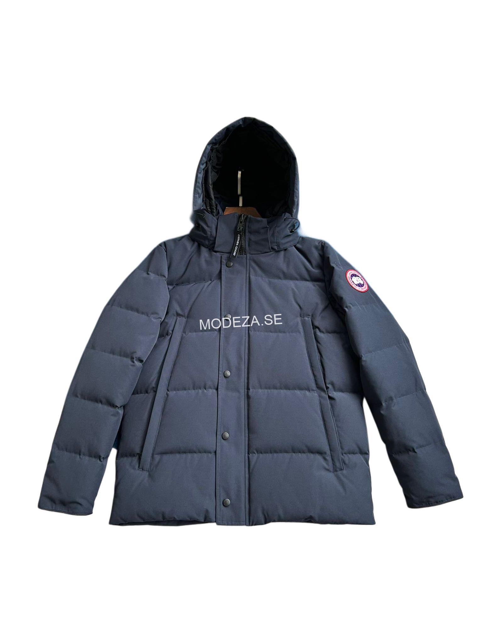 WhatsApp Bild 2024-09-24 kl. 12.15.04_483cce20 Canada Goose Wyndham Core Reset Navy Jacket - Image 1
