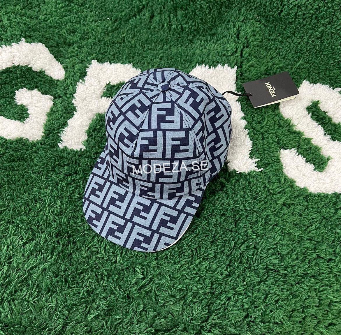 WhatsApp Bild 2024-09-26 kl. 18.22.02_db50d5ad Fendi FF Monogram Navy FF Hat - Image 1