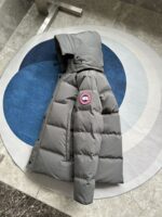 Canada Goose Wyndham Core Reset Grey Jacket - Image 5