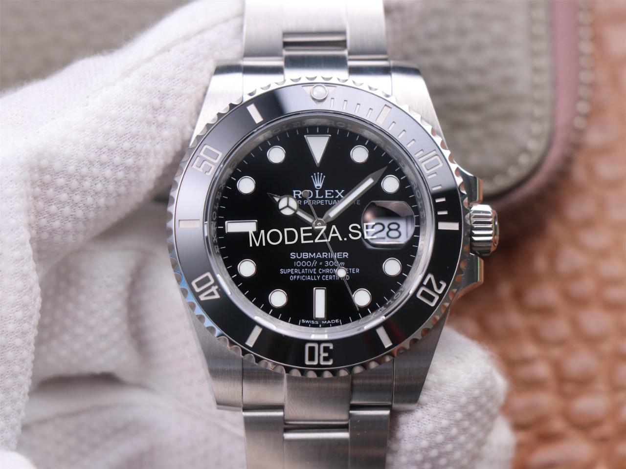 0099ef74 Rolex Submariner Silver Black Dial 40mm - Image 1