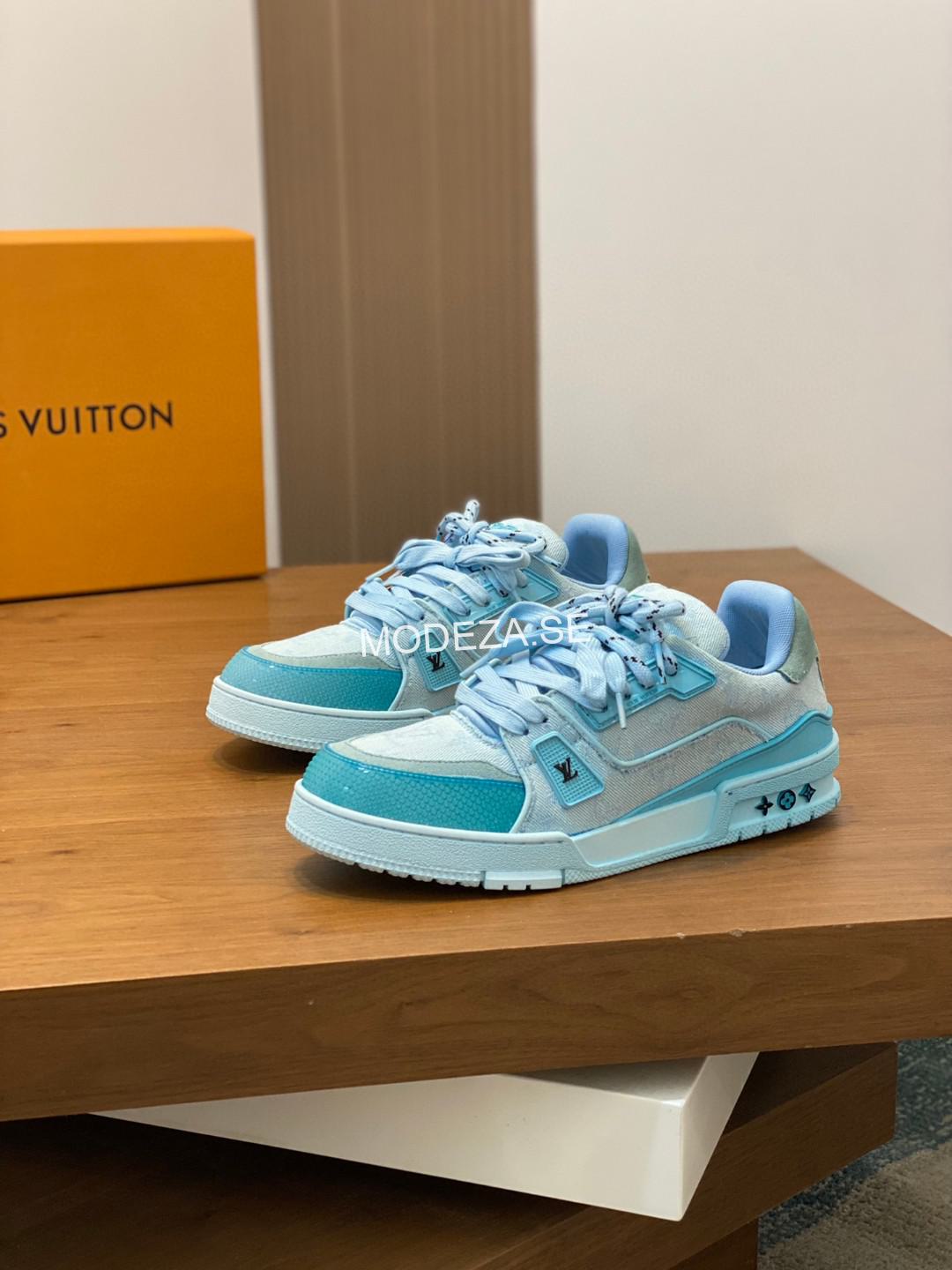 31bc1f90 Louis Vuitton Maxi Double String Light Blue Trainer - Image 1