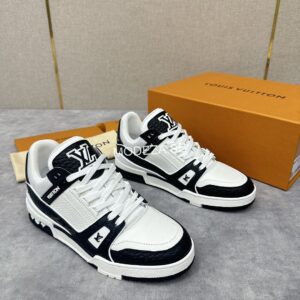 Louis Vuitton Crocodile Leather Black/White Trainer
