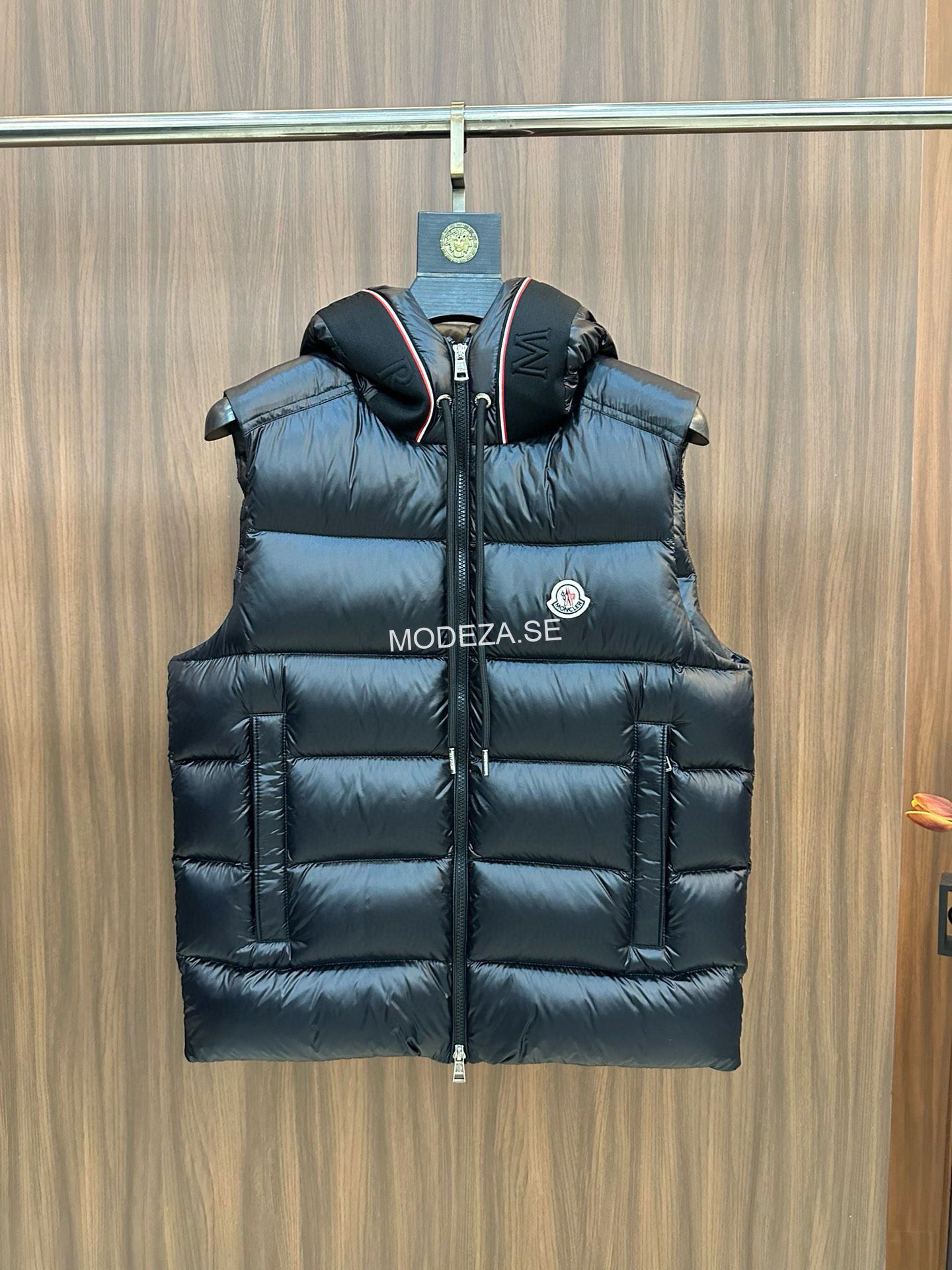 9658b1b8 Moncler Luiro Down Black Vest - Image 1