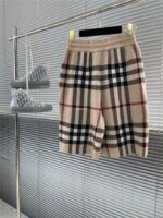 Burberry Black Rutig Khaki Shorts #1 - Image 3