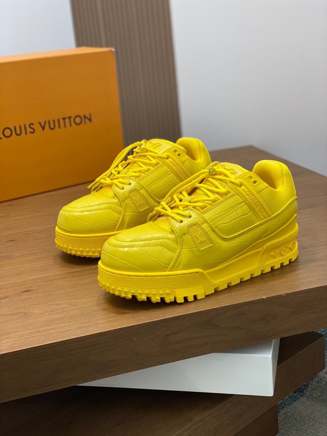 bb6d9d65 Louis Vuitton Crocodile Yellow Trainer - Image 1