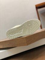 Louis Vuitton Clean Beige Trainer - Image 4