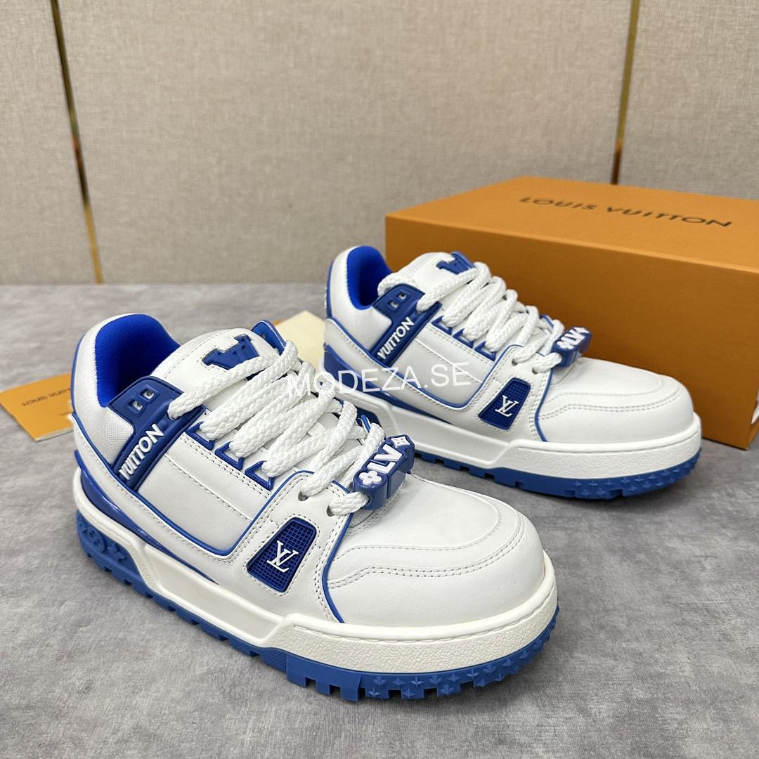 e198e1d0 Louis Vuitton Maxi Blue/White Trainer - Image 1