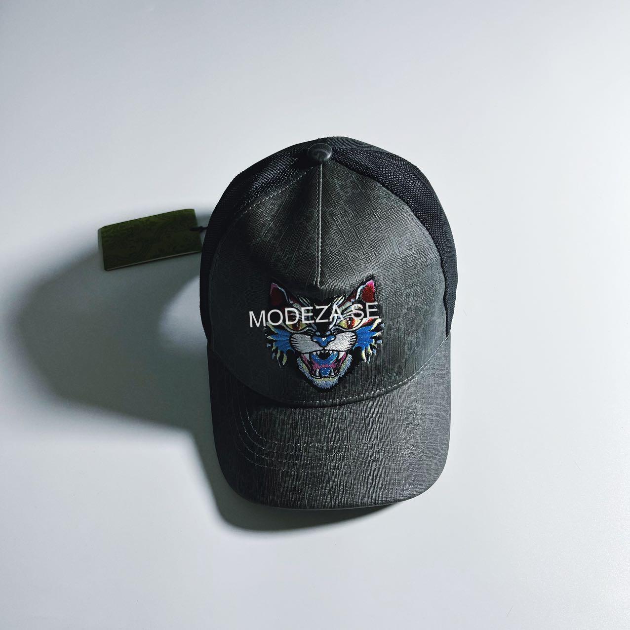 2472027b Gucci GG Cat Black Hat - Image 1