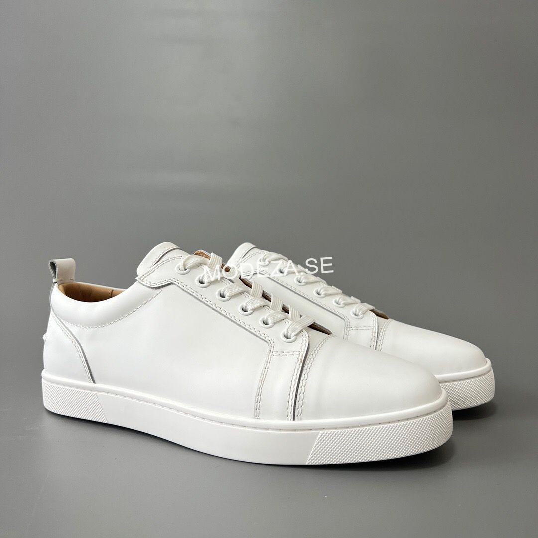 678ffbd8-fb23-4f9e-9105-ec1a187d77c1 Christian Louboutin Fun Junior Suede White Sneakers - Image 1