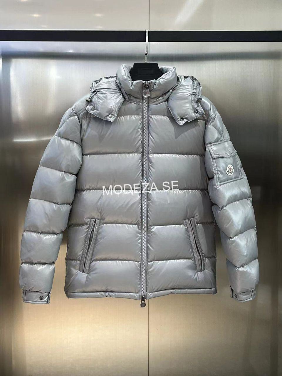 WhatsApp Bild 2024-11-17 kl. 17.48.55_4f9feaaa Moncler Maya Grey Jacket - Image 1