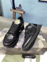 Valentino Garavani Rockrunner Camouflage Noir Metallic Sneaker - Image 2