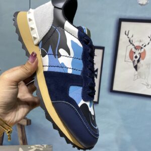 Valentino Garavani Rockrunner Camouflage Noir Metallic Blue Sneaker