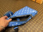 Louis Vuitton Duo Slingbag Taigarama | Blue - Image 3
