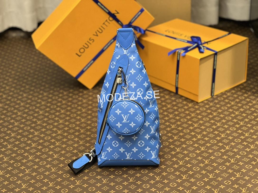 6431e48c Louis Vuitton Duo Slingbag Taigarama | Blue - Image 1
