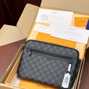 Louis Vuitton Damier Graphite District Pm