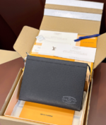 Louis Vuitton Pochette Voyage