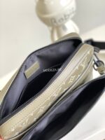 Louis Vuitton Trio Messenger G65 - Image 5