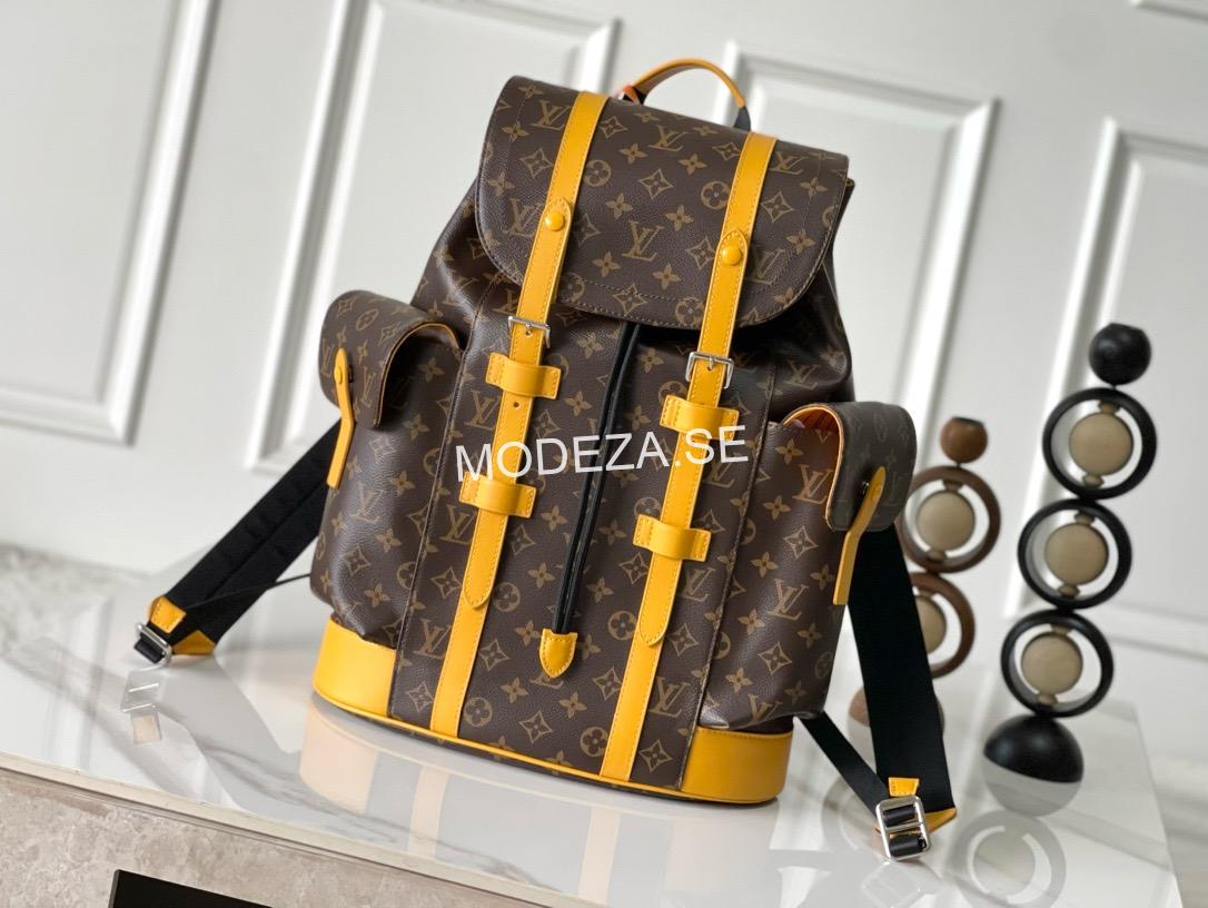 22ae6b6e Louis Vuitton Christopher Mm - Image 1