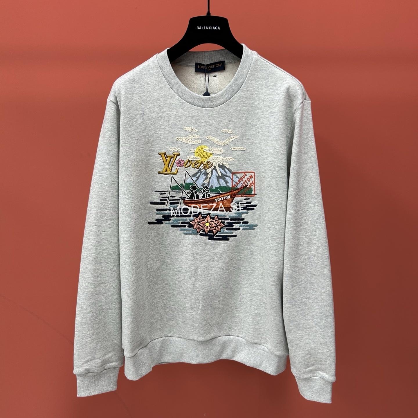 38bfff4b Louis Vuitton Embroidered Sweatshirt - Image 1