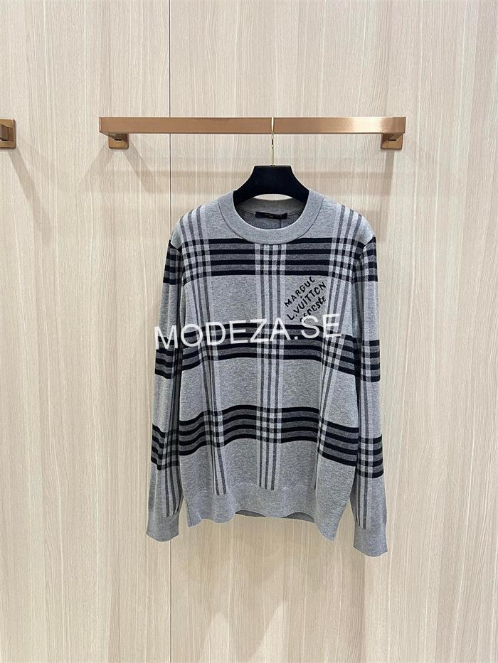 c23e38e9 Louis Vuitton Damier Checked - Image 1