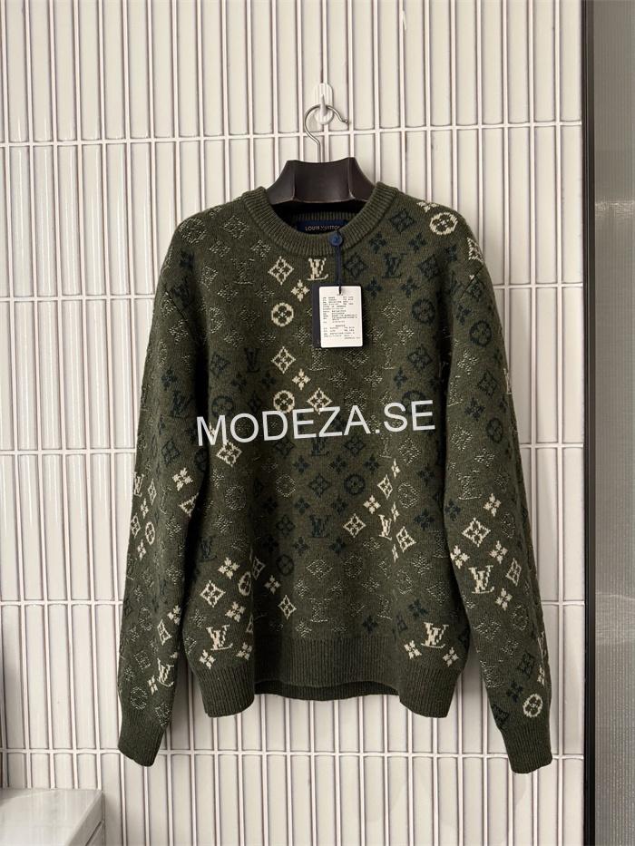 c4b7ff4e Louis Vuitton Monogram Jumper - Image 1