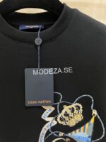 Louis Vuitton Embroidered Long-Sleeved Sweatshirt - Image 3