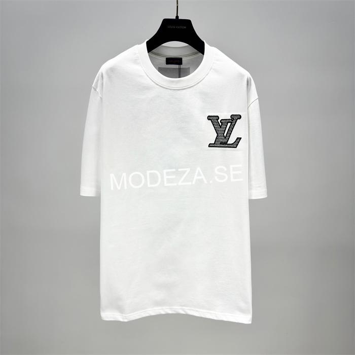 3dfaad2e Louis Vuitton Embroidered Short-Sleeved - Image 1