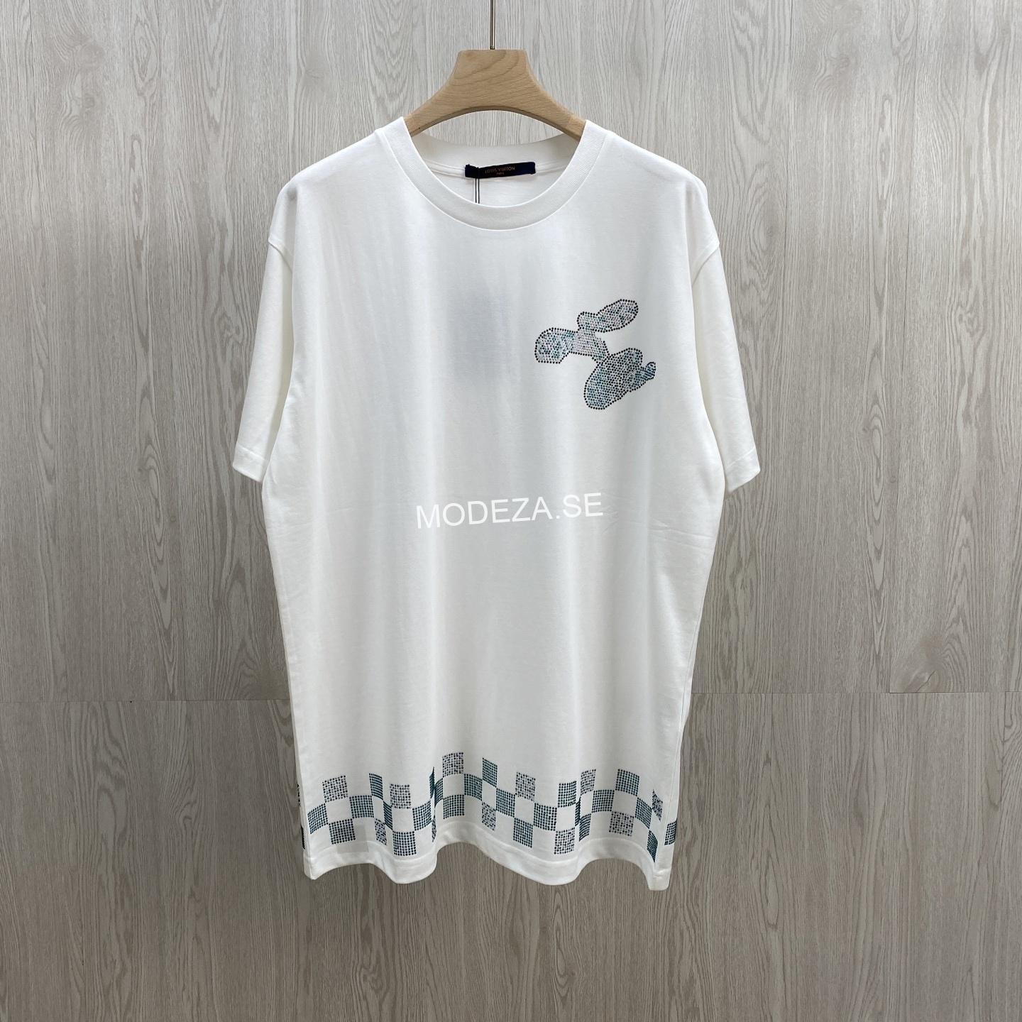 554a3ff6 Louis Vuitton Embellished Short-Sleeved Crewneck - Image 1