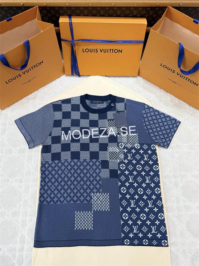 7e459739 Louis Vuitton Short-Sleeved Knitted Crewneck - Image 1