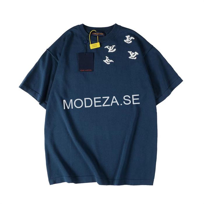 b28d92de Louis Vuitton Signature Icon T-Shirt - Image 1
