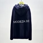 Gucci Reversible Wool - Image 2