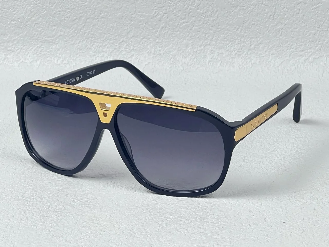 IMG-20250324-WA0033 Louis Vuitton Evidence Men’s Sunglasses Black - Image 1