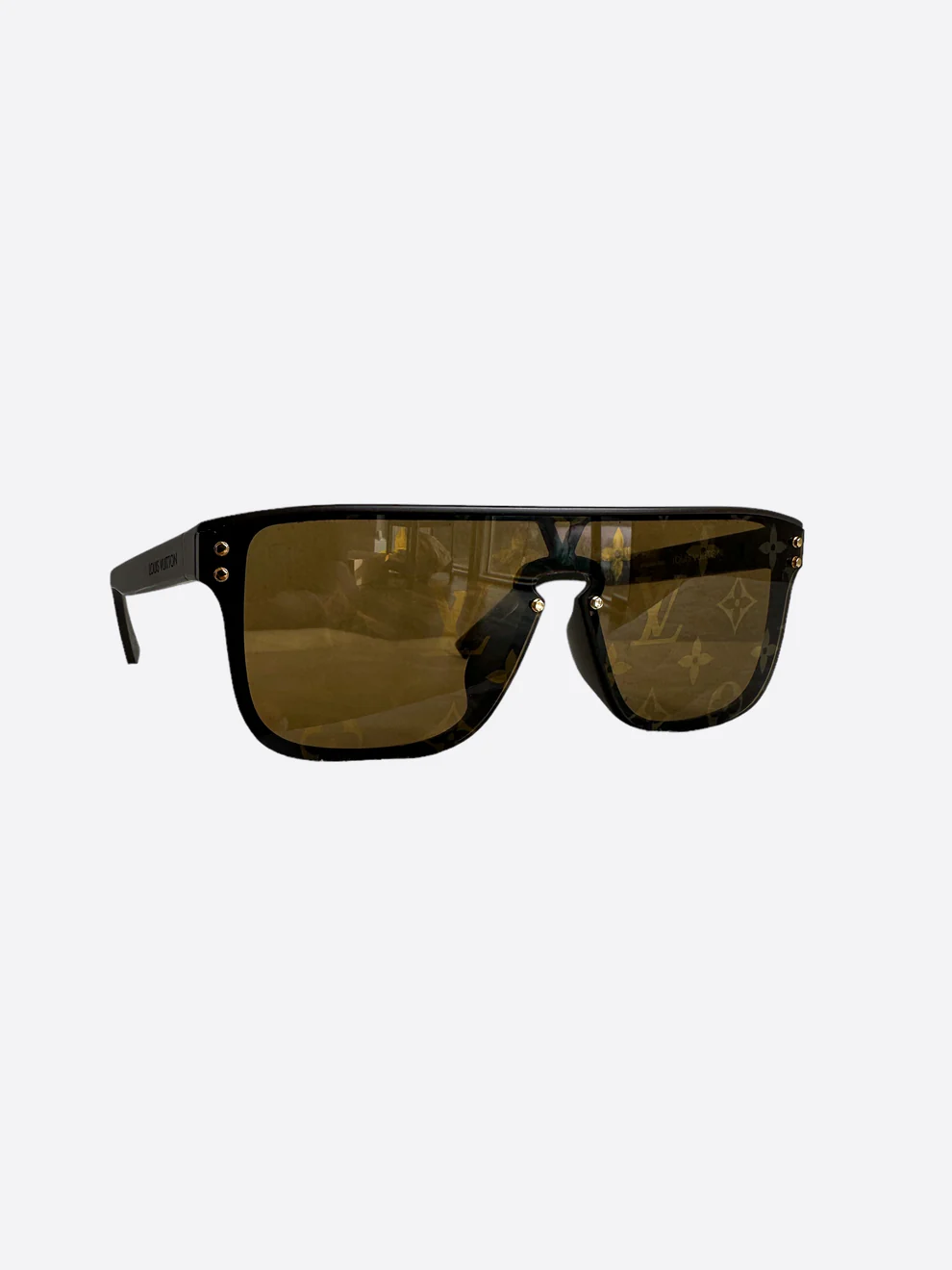 PhotoNov222023_111448AM Louis Vuitton Brown Monogram Waimea Sunglasses - Image 1