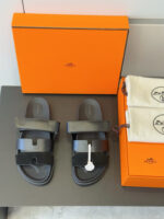 Hermes Chypre Slipper - Image 2