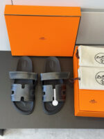 Hermes Chypre Slipper - Image 2