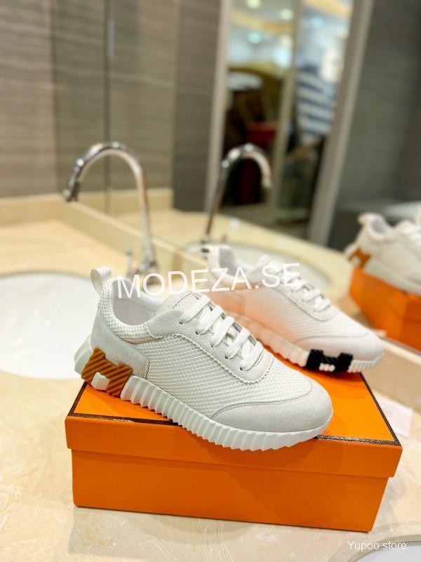 63e123741b891f54 Hermès Bouncing Sneakers - Image 1