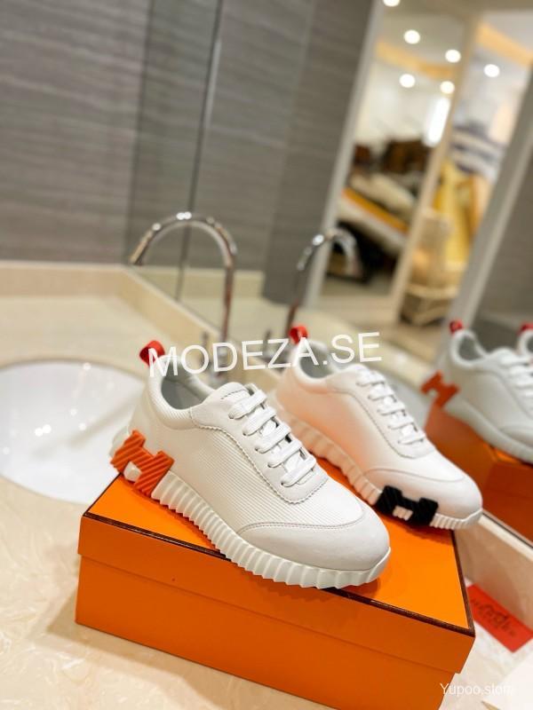 8644a228ba0f74cf Hermès Bouncing Sneakers - Image 1