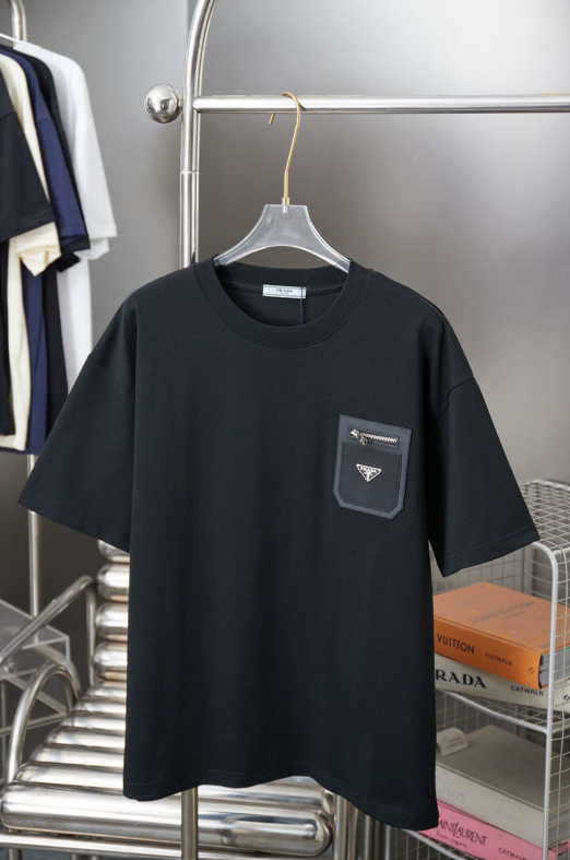 Skärmbild 2026-06-23 221230 Prada Logo T-shirt - Image 1