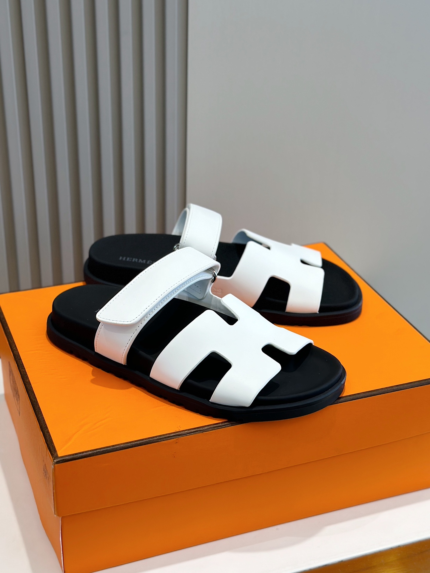 c3f66a52 Hermes Chypre Slipper - Image 1