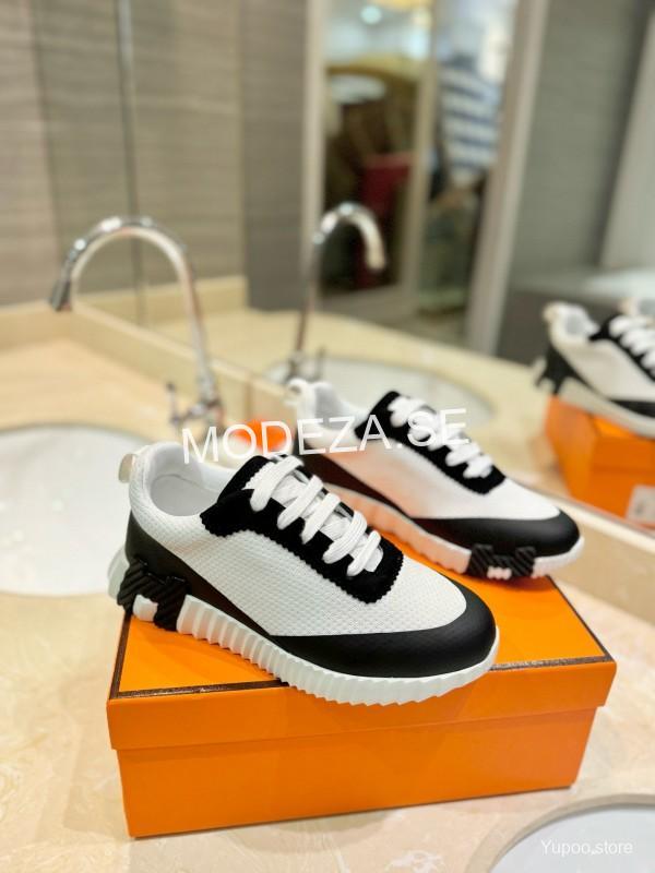 ca45bfe2c736ff21 Hermès Bouncing Sneakers - Image 1