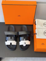 Hermes Chypre Slipper - Image 2