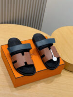 Hermes Chypre Slipper