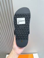Hermes Chypre Slipper - Image 4